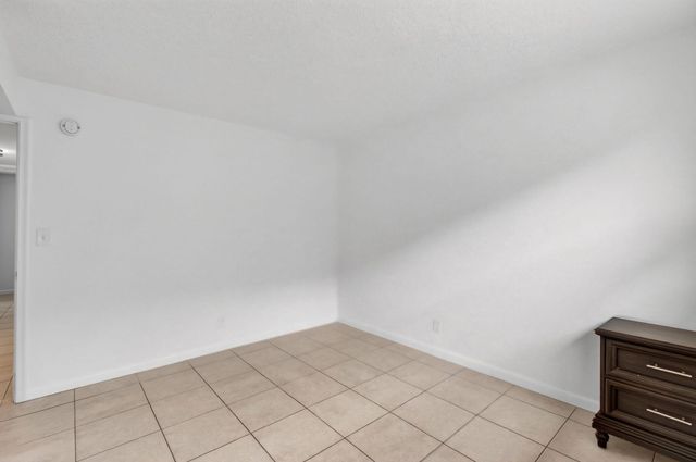 450 SW 2ND Avenue 205, Boca Raton, FL 33432