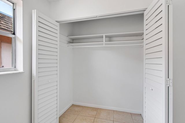 450 SW 2ND Avenue 205, Boca Raton, FL 33432