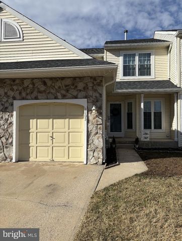 1103 MEADOWS DR, Williamstown, NJ 08094