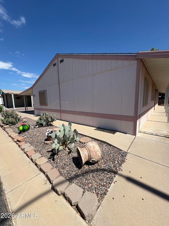 2400 E BASELINE Avenue 24, Apache Junction, AZ 85119 — exterior