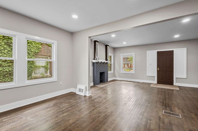 749 Buchanan Street, Gary, IN 46402