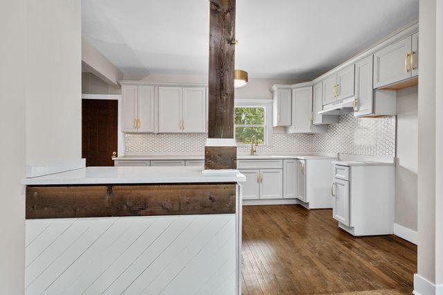 749 Buchanan Street, Gary, IN 46402