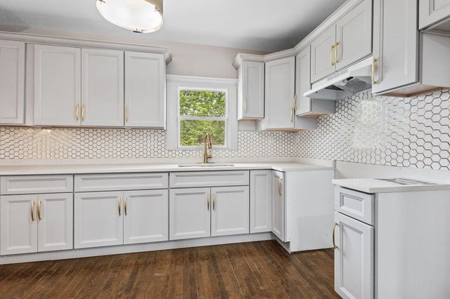 749 Buchanan Street, Gary, IN 46402