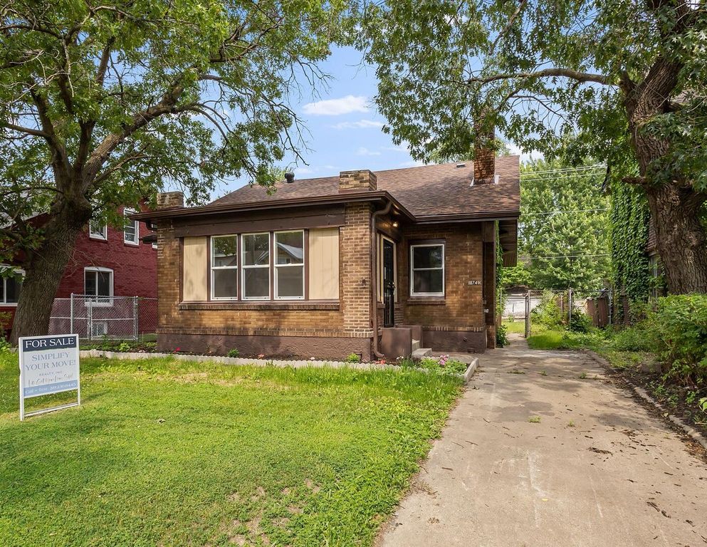 749 Buchanan Street, Gary, IN 46402