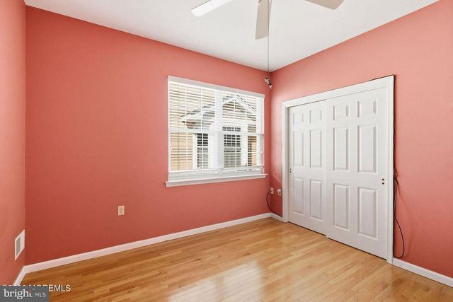 11 RIPPLE TERR, Barnegat, NJ 08005