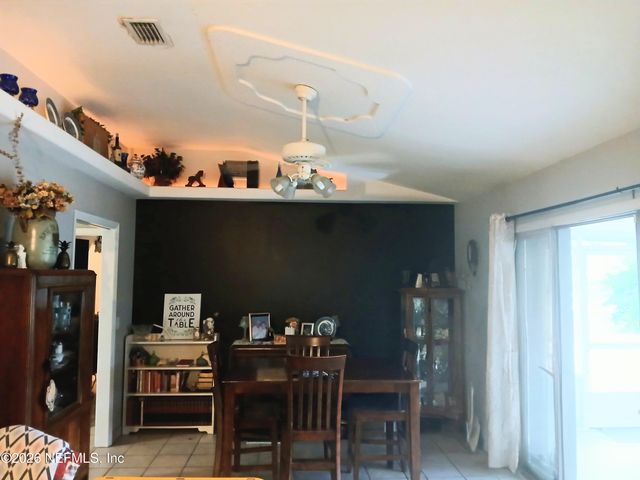 115 CRESTWOOD Drive, Interlachen, FL 32148