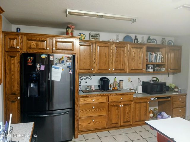 115 CRESTWOOD Drive, Interlachen, FL 32148