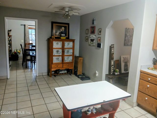 115 CRESTWOOD Drive, Interlachen, FL 32148