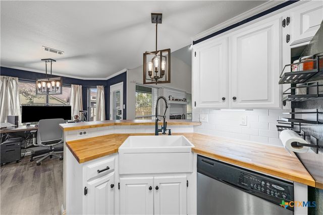 1811 Rally Lane, Harker Heights, TX 76548