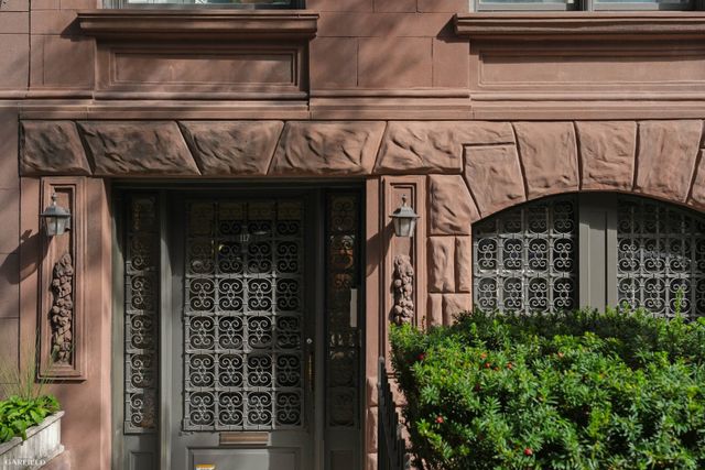 117 W 85TH Street, New York City, NY 10024