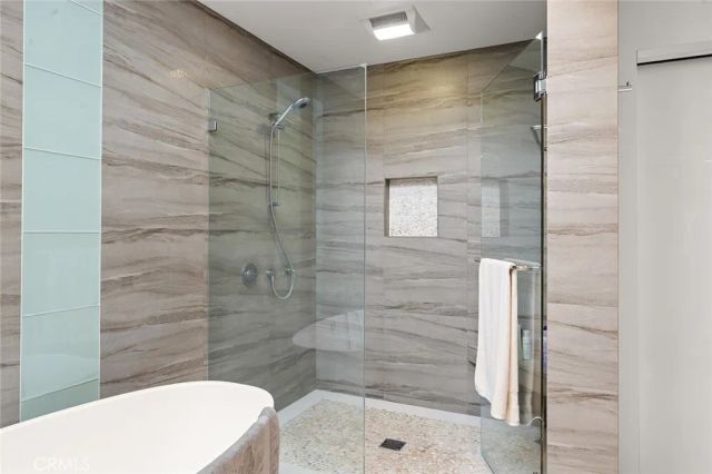 17 Rippling Stream, Irvine, CA 92603