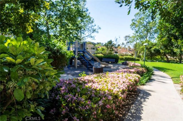 17 Rippling Stream, Irvine, CA 92603