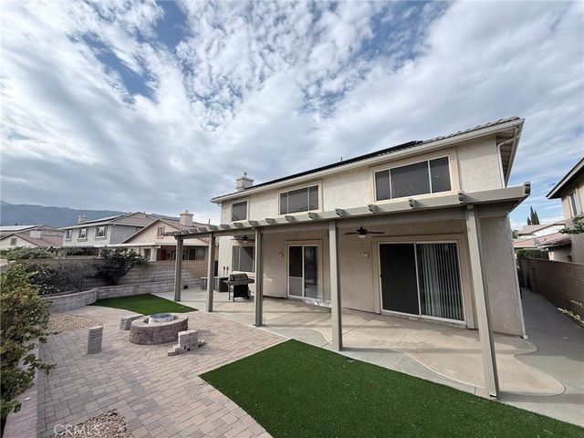 16263 Seminole, Fontana, CA 92336