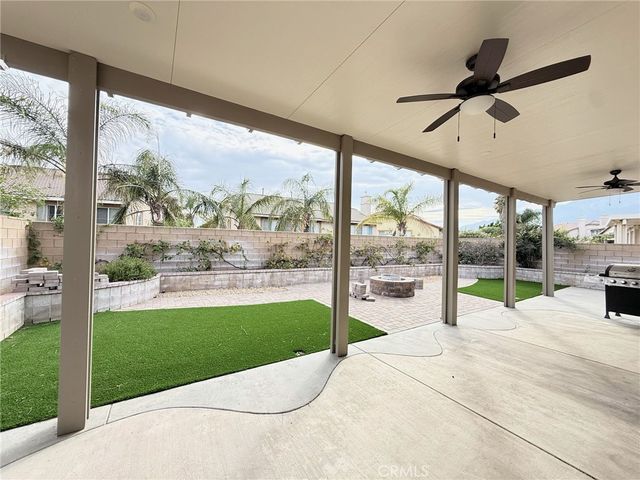 16263 Seminole, Fontana, CA 92336