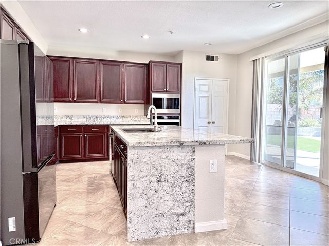 16263 Seminole, Fontana, CA 92336