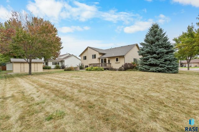 3429 S Moonflower Ave Avenue, Sioux Falls, SD 57110