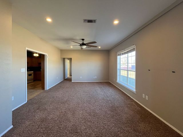 4436 E Goldenrod Ave, Gardendale, TX 79758