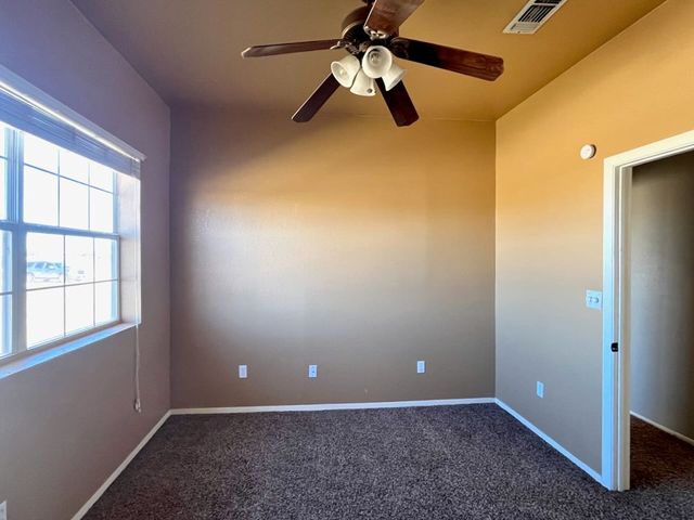 4436 E Goldenrod Ave, Gardendale, TX 79758