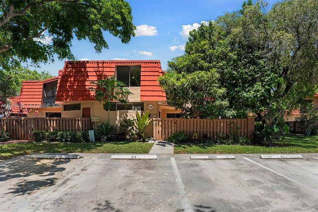 8111 Severn Dr D, Boca Raton, FL 33433