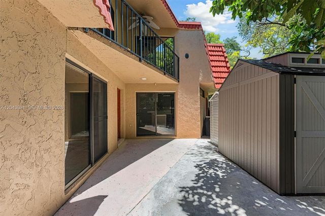 8111 Severn Dr D, Boca Raton, FL 33433
