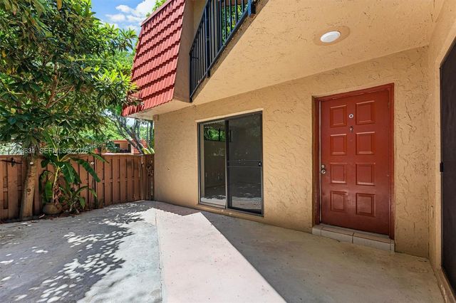 8111 Severn Dr D, Boca Raton, FL 33433