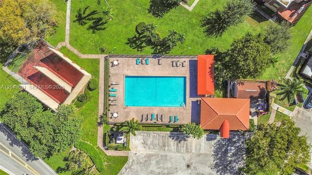 8111 Severn Dr D, Boca Raton, FL 33433