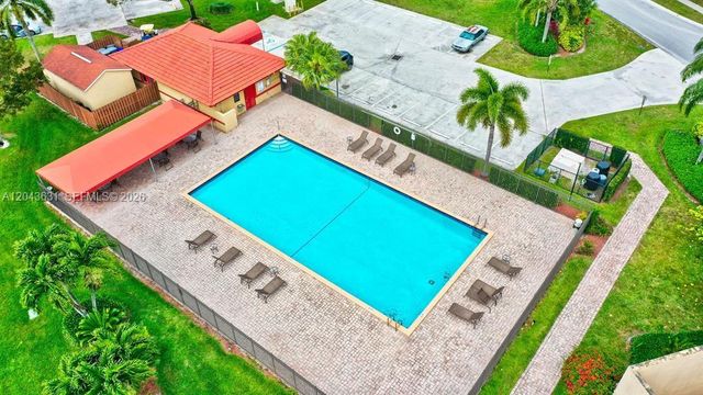8111 Severn Dr D, Boca Raton, FL 33433