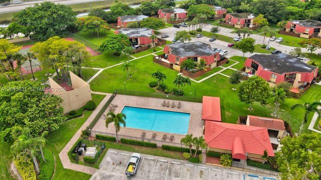 8111 Severn Dr D, Boca Raton, FL 33433