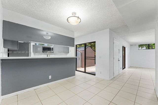 8111 Severn Dr D, Boca Raton, FL 33433