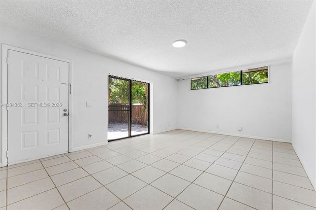 8111 Severn Dr D, Boca Raton, FL 33433