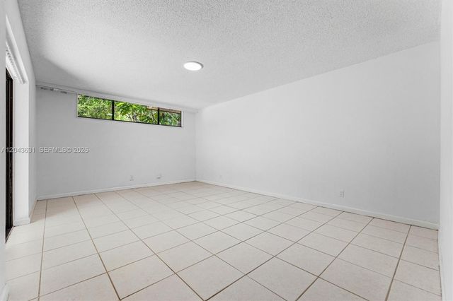 8111 Severn Dr D, Boca Raton, FL 33433