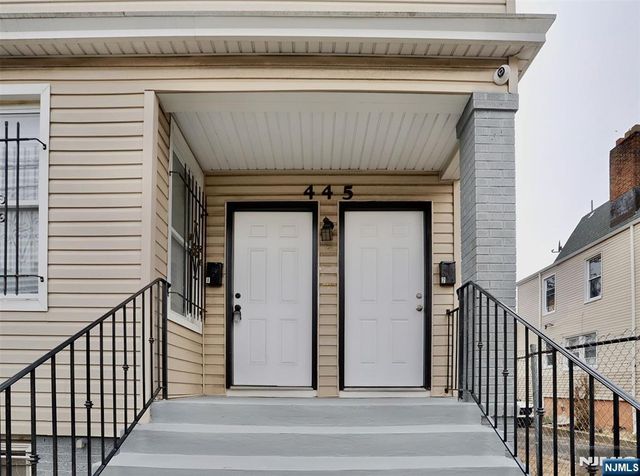 445 15th Street, Newark, NJ 07103