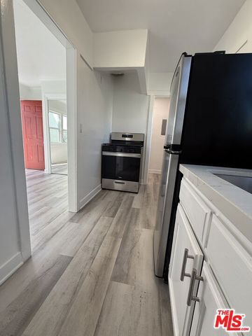 2235 W 14th Street, Los Angeles, CA 90006