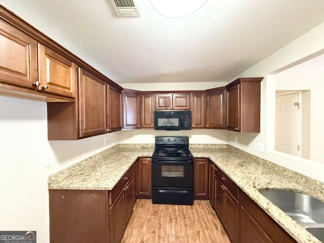 2856 Argyle Drive NW, Atlanta, GA 30318