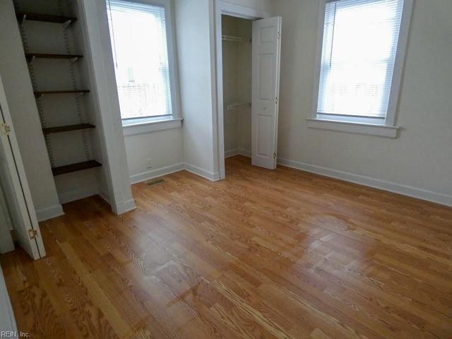 136 Mapleshade AVE, Norfolk, VA 23505