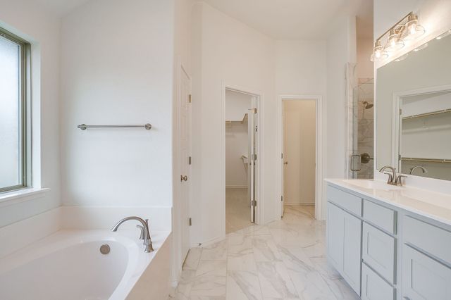 6817 Trail Rock Drive, Benbrook, TX 76126