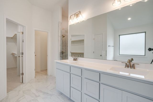 6817 Trail Rock Drive, Benbrook, TX 76126