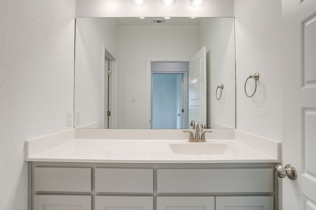 6817 Trail Rock Drive, Benbrook, TX 76126