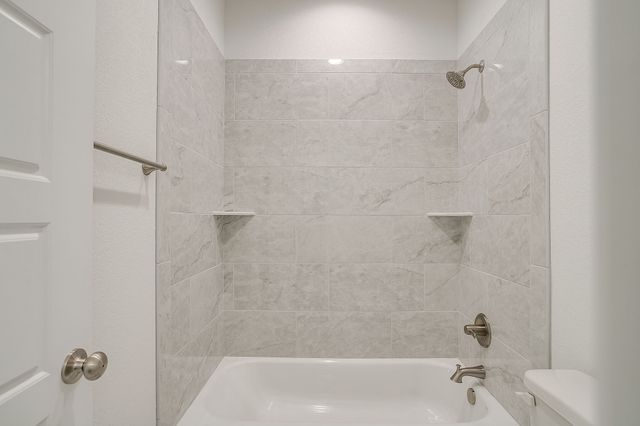 6817 Trail Rock Drive, Benbrook, TX 76126