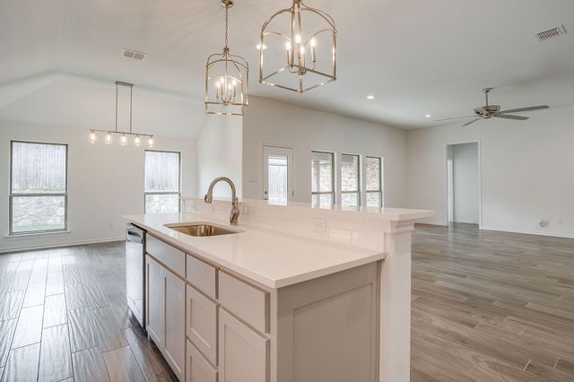 6817 Trail Rock Drive, Benbrook, TX 76126