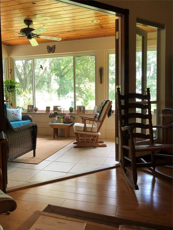 Image 3 of property listing at 16928 NE 120TH AVENUE, Waldo, FL 32694