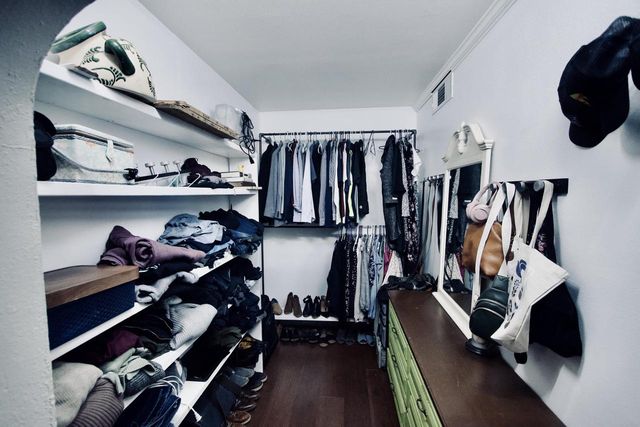 311 S Lapham Peak ROAD, Delafield, WI 53018