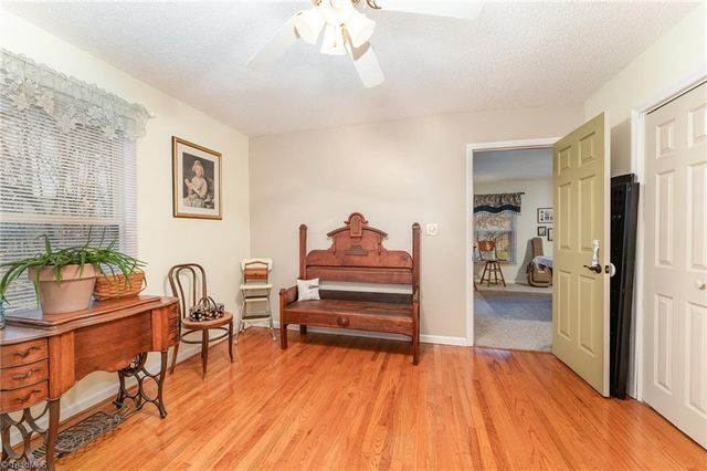 4550 Longworth Drive, Kernersville, NC 27284