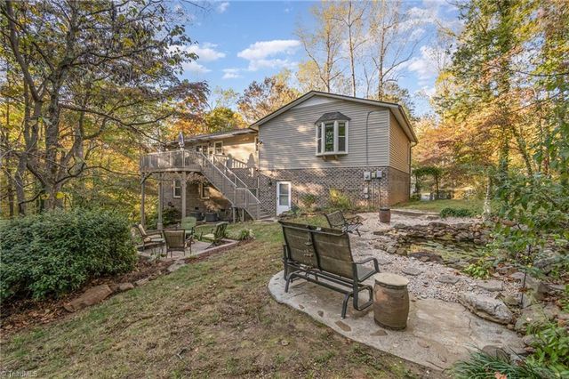 4550 Longworth Drive, Kernersville, NC 27284