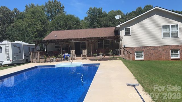 323 Swamp Fox Drive, Fort Mill, SC 29715