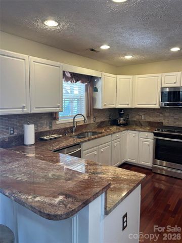 323 Swamp Fox Drive, Fort Mill, SC 29715