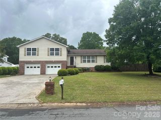 323 Swamp Fox Drive, Fort Mill, SC 29715