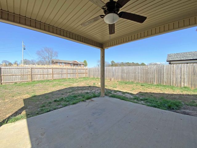 114 Ambridge Street, Oak Grove, KY 42262