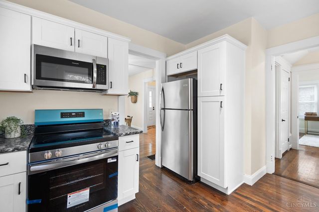 1650 Rose Place, Cincinnati, OH 45237