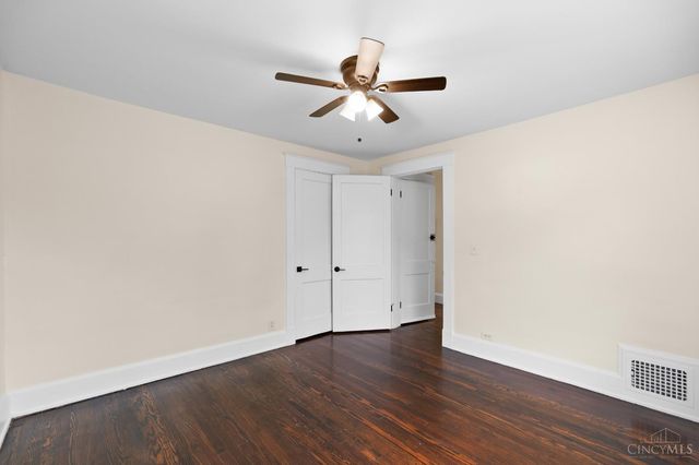 1650 Rose Place, Cincinnati, OH 45237